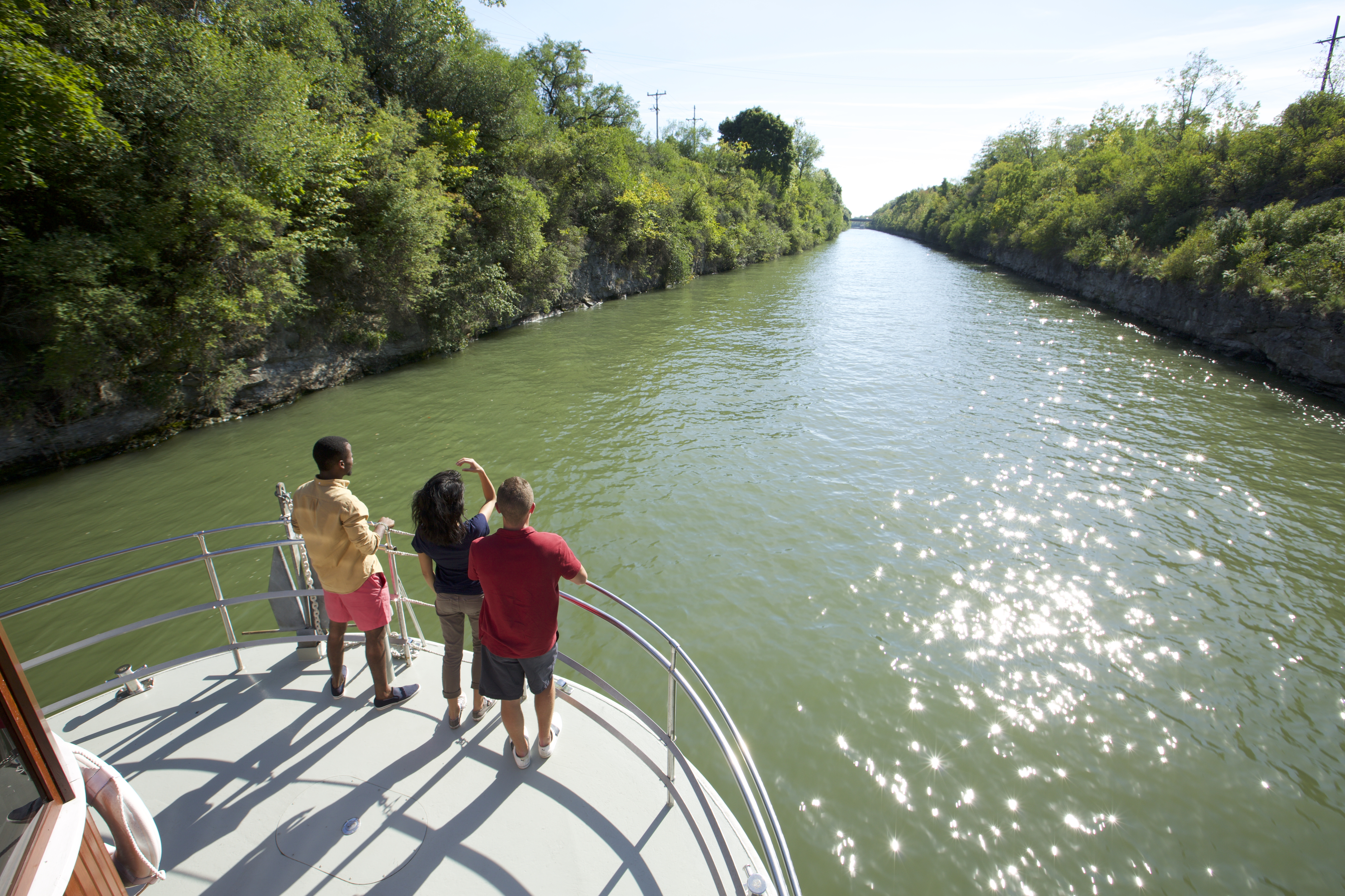 lockport_locks_erie_canal_cruises_1.jpeg
