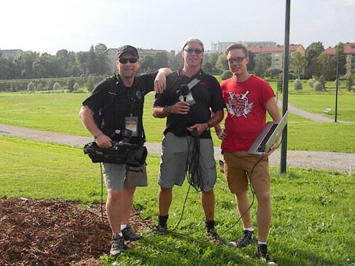 dgplanettv crew at 2011 EO